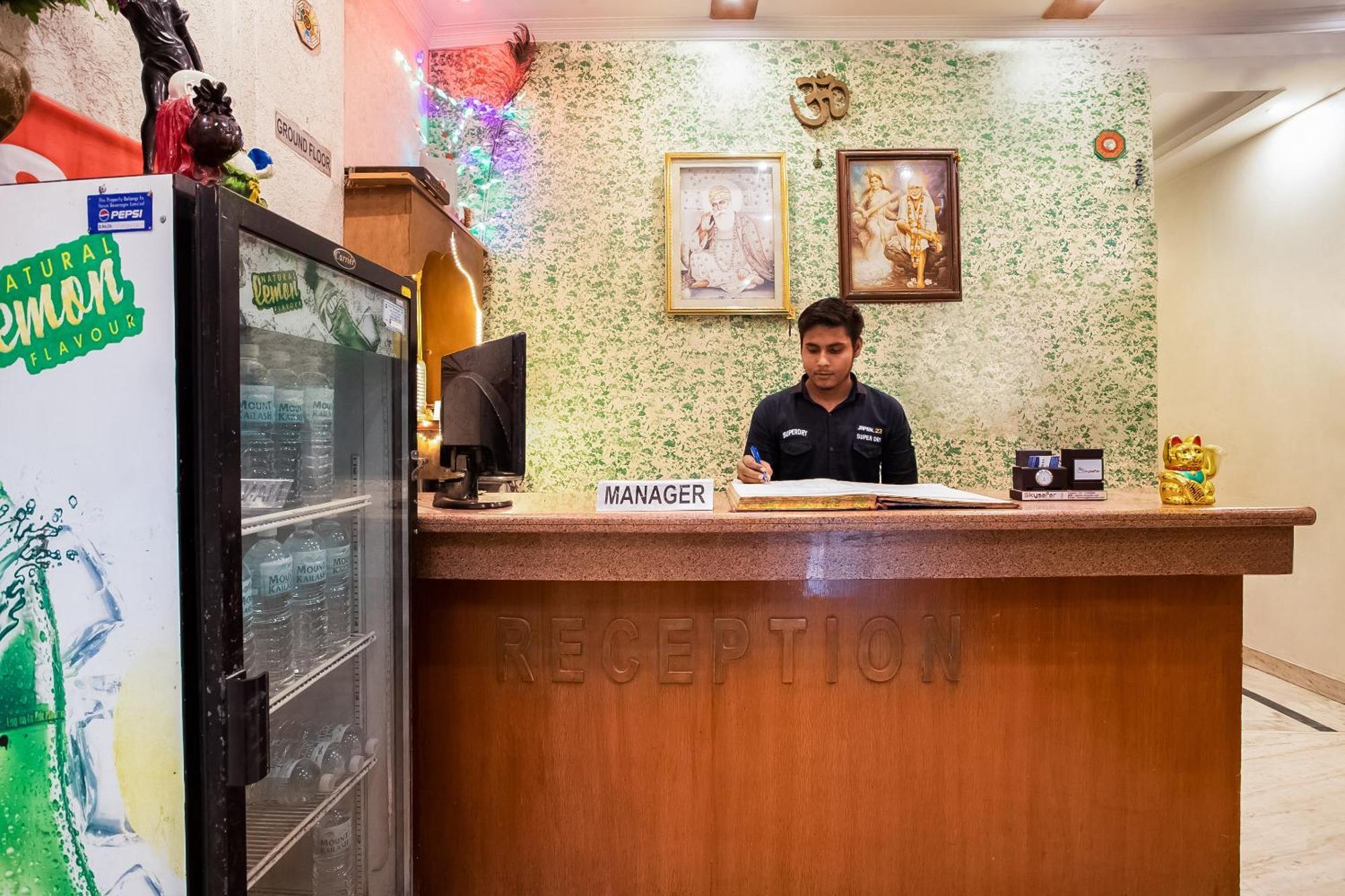 Hotel O City Inn Dx New Delhi Exterior photo